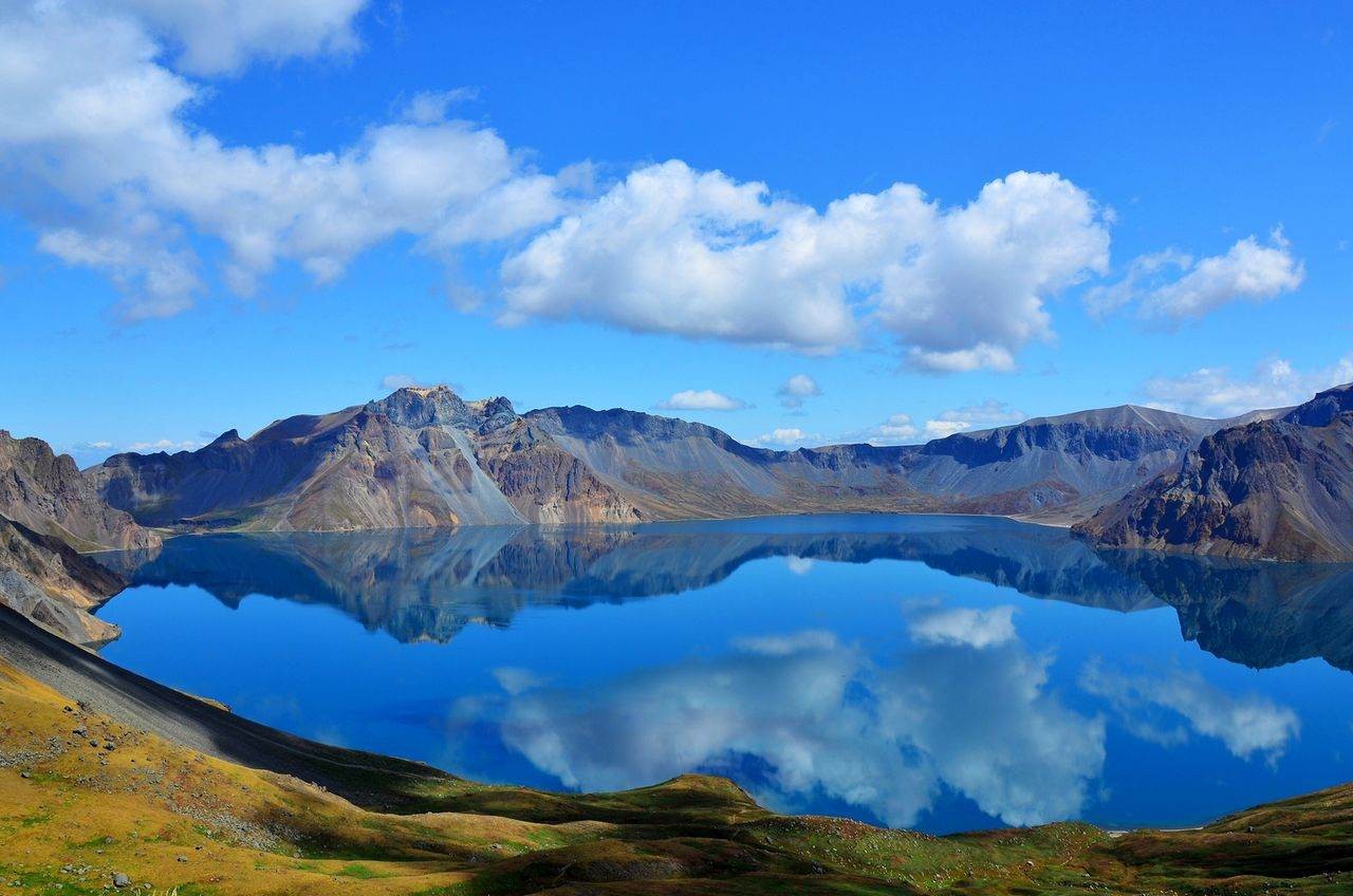 最美的秋天在北疆，喀纳斯湖是天堂的正中央 - 知乎