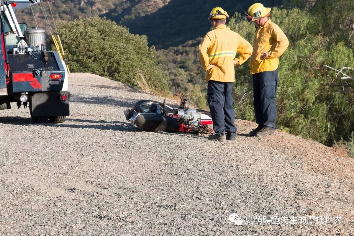 最常发生的10种摩托车事故和规避方法