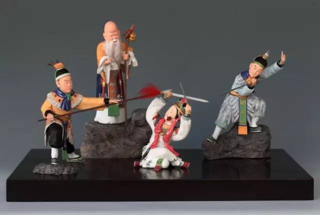历史 正文  大吴泥塑是广东潮州地区的汉族传统手工艺品,起源于南宋