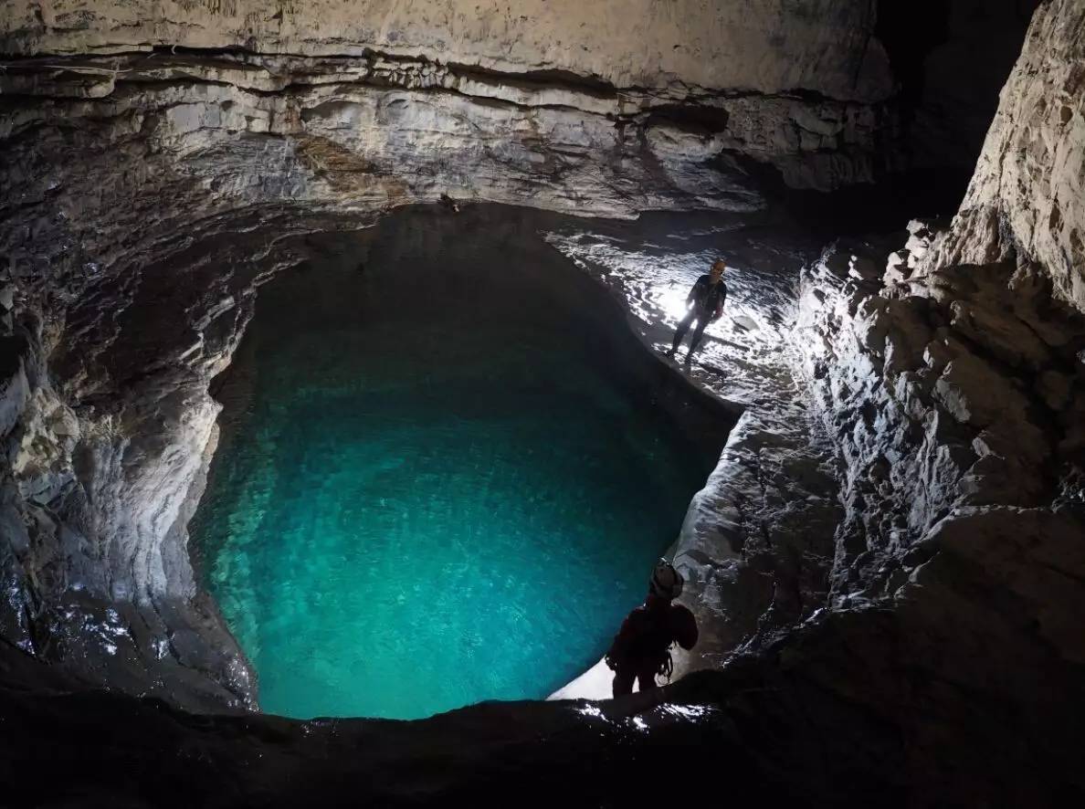 贵州绥阳双河洞成亚洲最长洞穴 盘点景色绝美的地下世界_热点新闻_图片频道_齐鲁网