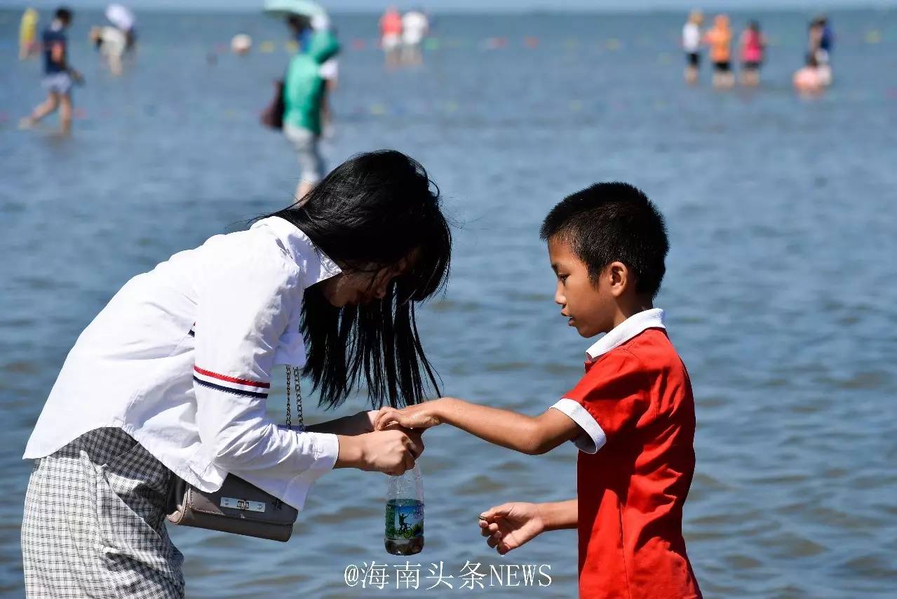 潭门赶海节渔民"祭公"游客"赶海"