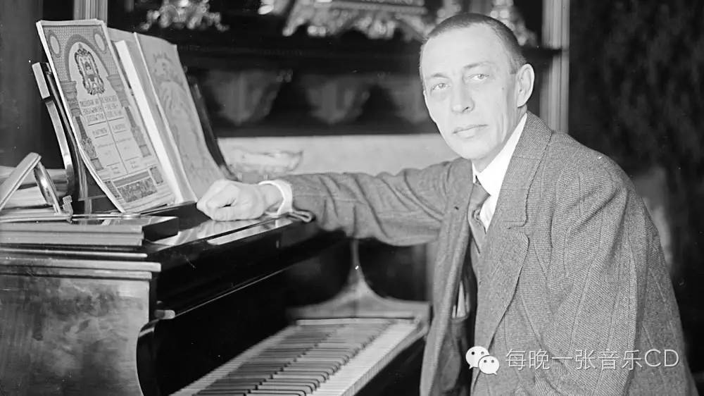 最早注意到谢尔盖·拉赫玛尼诺夫(sergei rachmaninov,是因为看到了