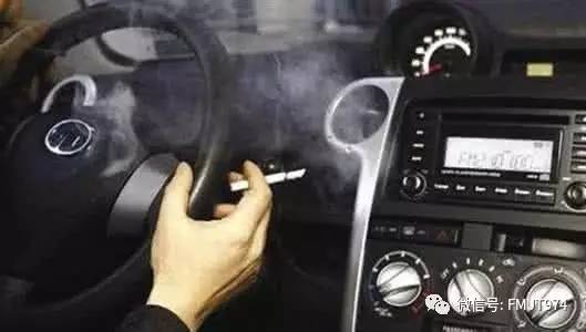 有人问小编:开车吸烟违法的依据是什么?