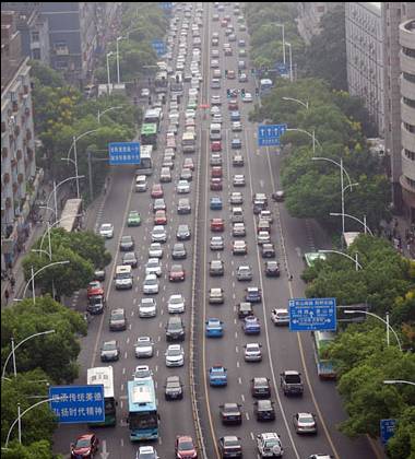 因南昌地铁2号线首通段开通在即 2号线阳明路地下综合管廊工程明挖