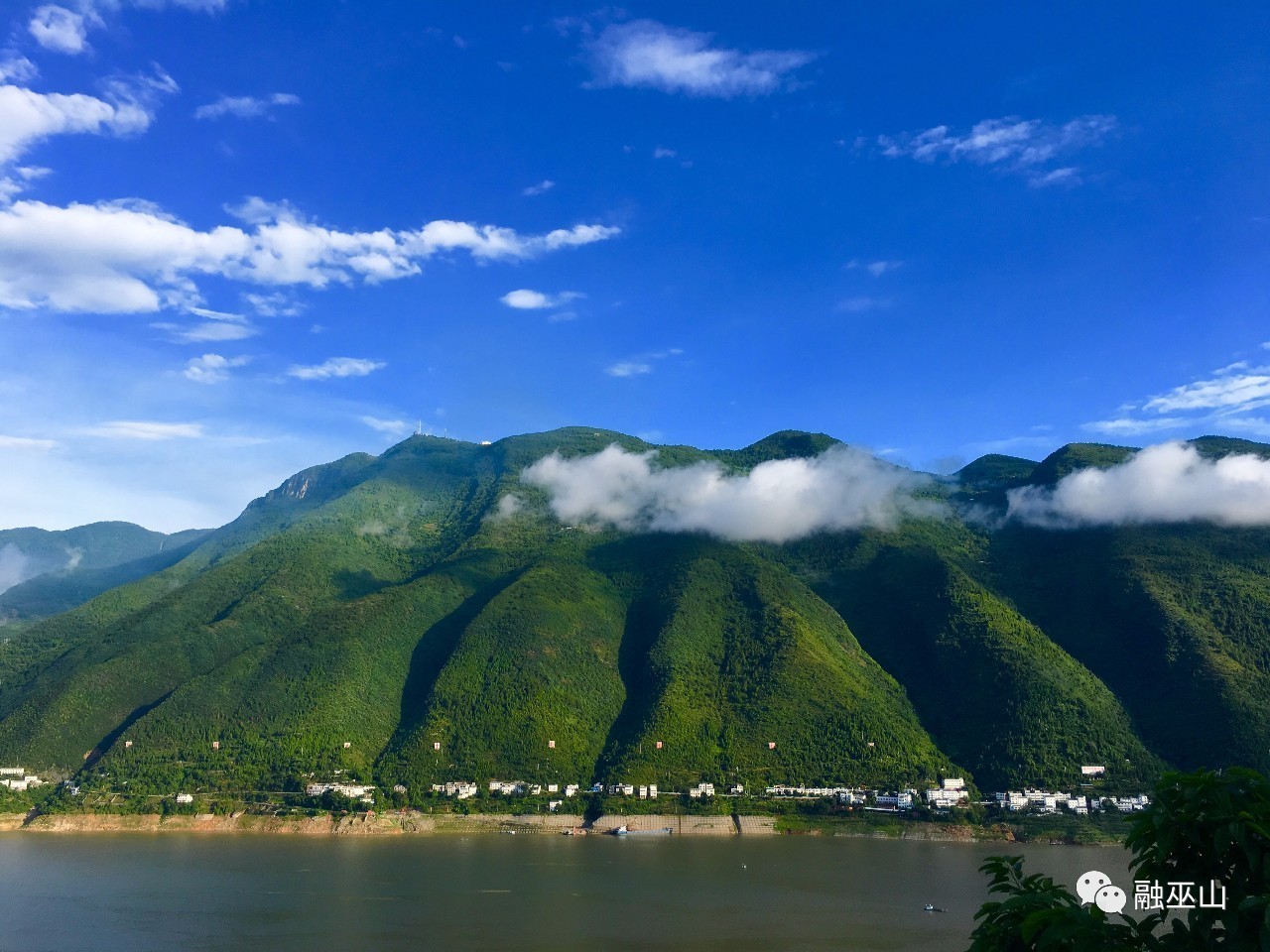 巫山要下暴雨了,极端高温今晚滚蛋!