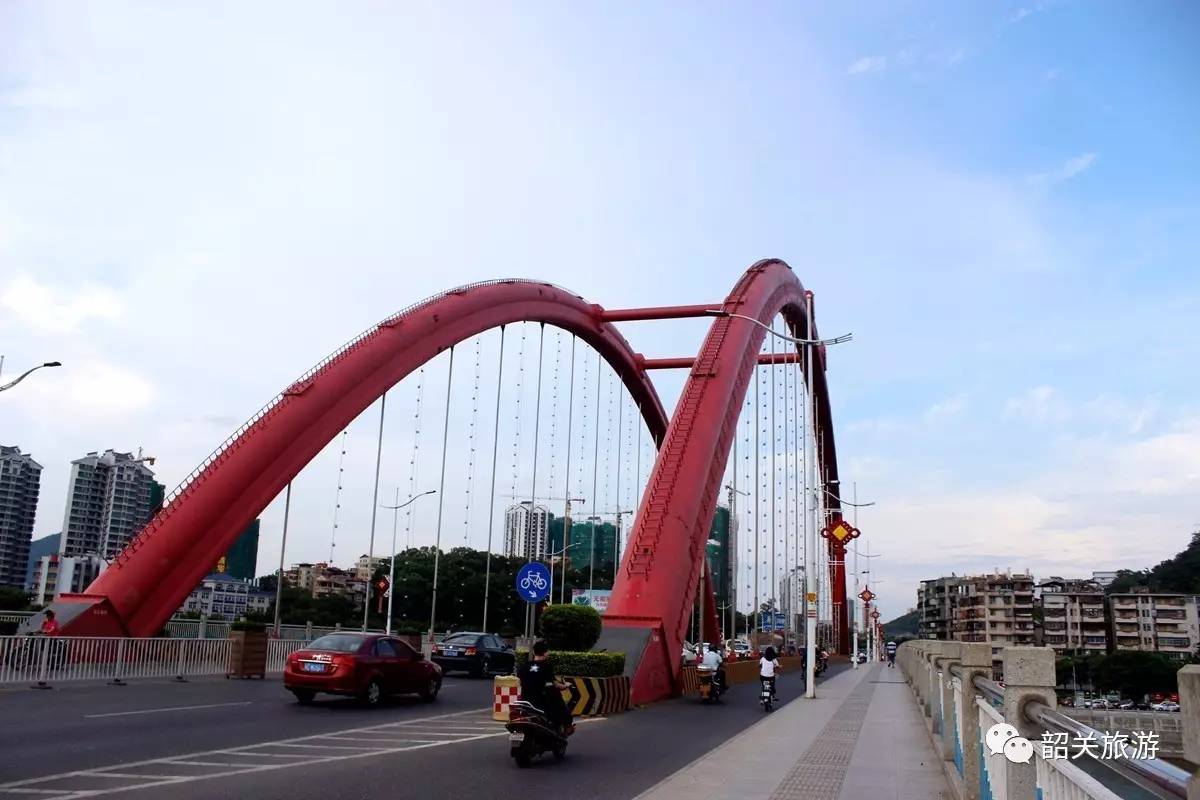 北中出没我没有方向感,常常找不到北而你经常去建国路,复兴路,解放路