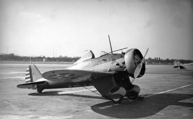 二战战机 之 美国波音p-26战斗机