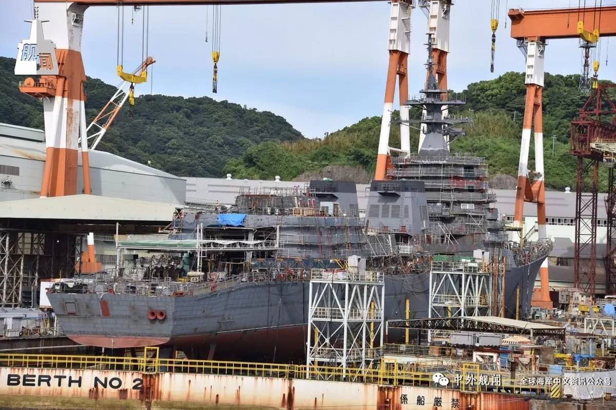军事 正文 8月13日,正在三菱重工长崎船厂船坞中建造的日本海上自卫队