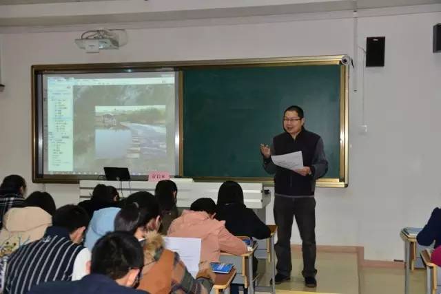 牌头中学 袁启木