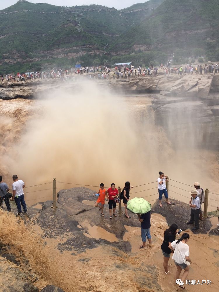 壶口瀑布怎么穿搭_壶口瀑布怎么画简笔画(3)