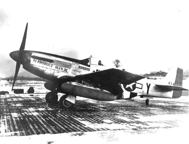 二战战机 之 天马行空:美国p-51"野马"战斗机
