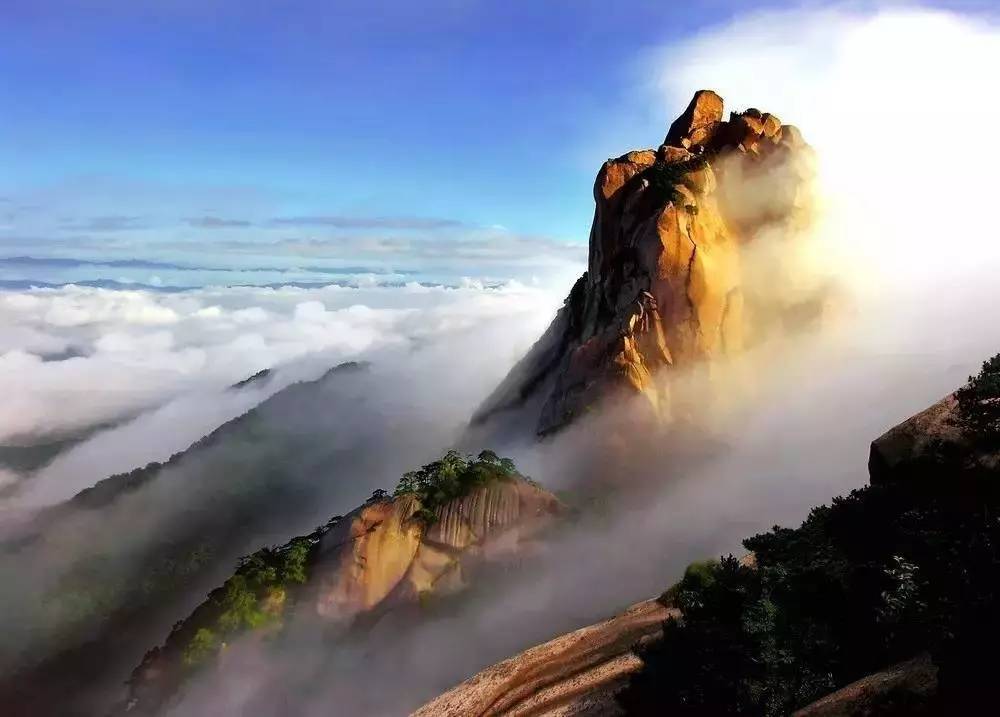 【周末特惠】(8.18晚-20)安徽天柱山5a景区-白马潭漂流-三河古镇