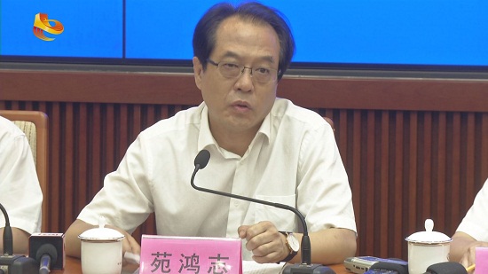 河北省人力资源社会保障厅党组成员,副厅长苑鸿志.记者 姚杰 摄