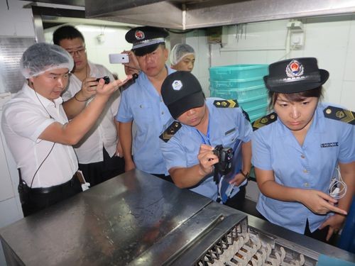 市食品药品监管局对北京地区海底捞开展全面检查 海底捞劲松店,太阳宫