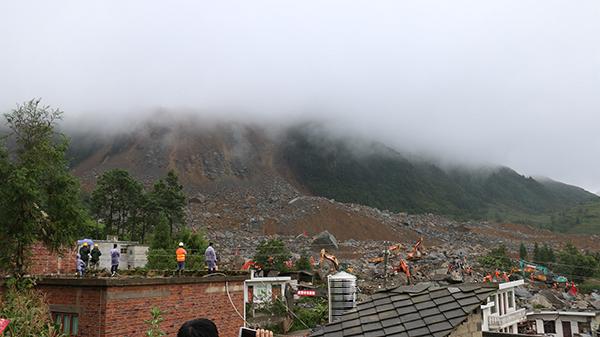 贵州纳雍山体滑坡已致26人遇难8人受伤,仍有9人失联图片