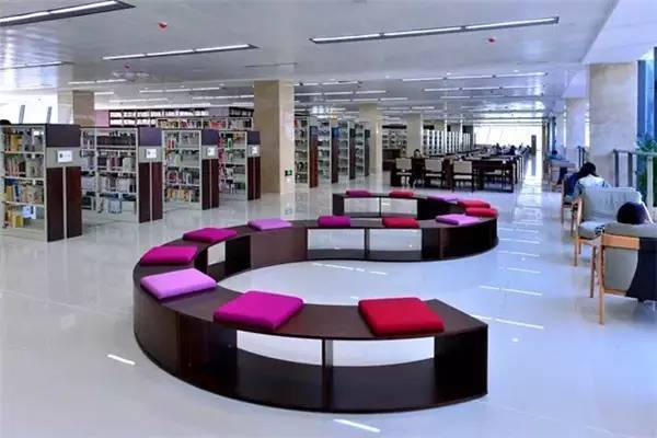 长沙省图书馆新馆图片