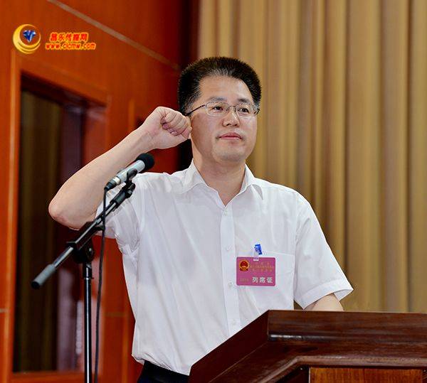 邱旺当选为昌乐县人民政府县长