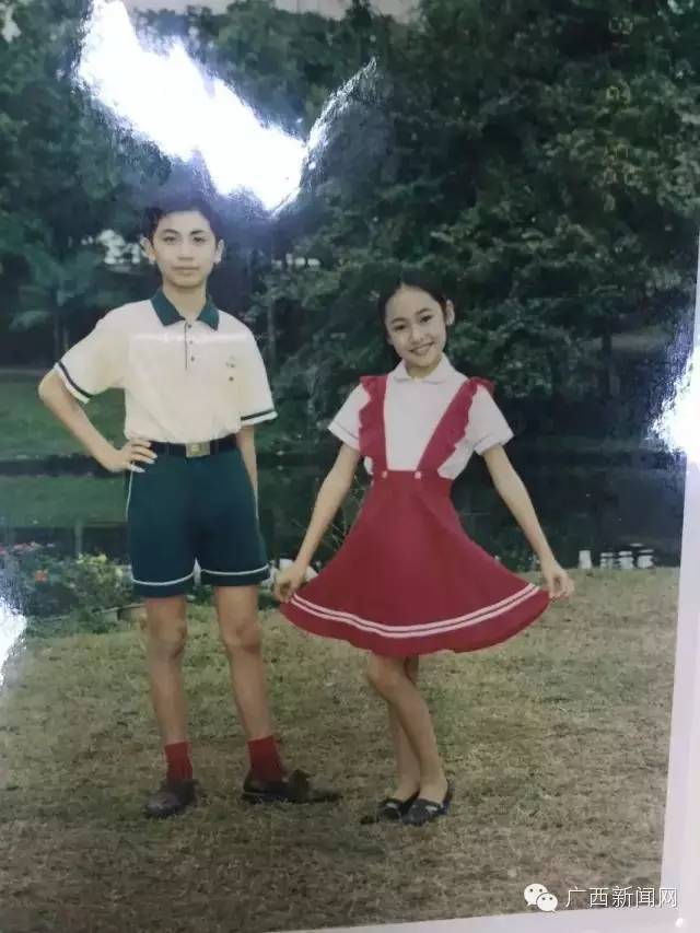 90年代背带裙校服图片