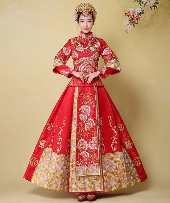 古装婚纱礼服_红色古装婚纱礼服图片(3)