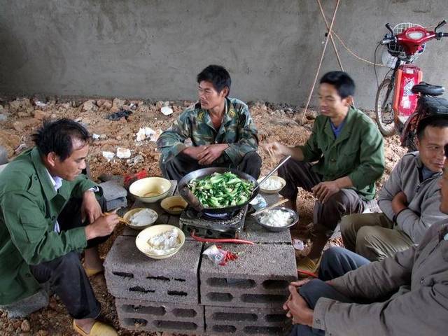 农民工午餐图片