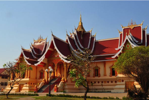 老挝最佳旅游季节到临,别怪我不告诉你