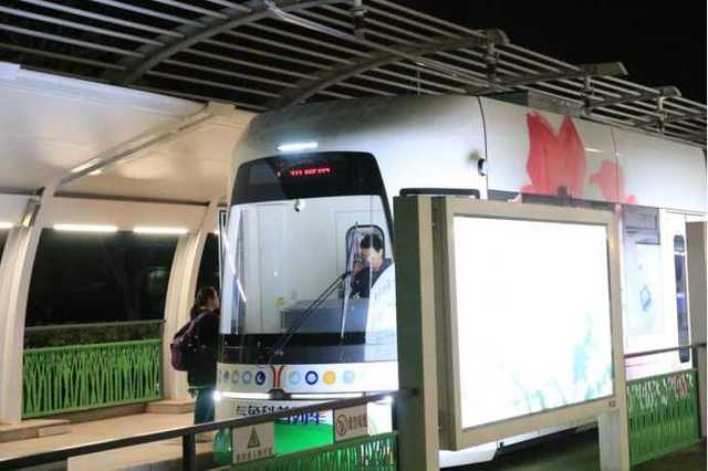 昆明地铁3,6号线列车在昆明株洲同步制造