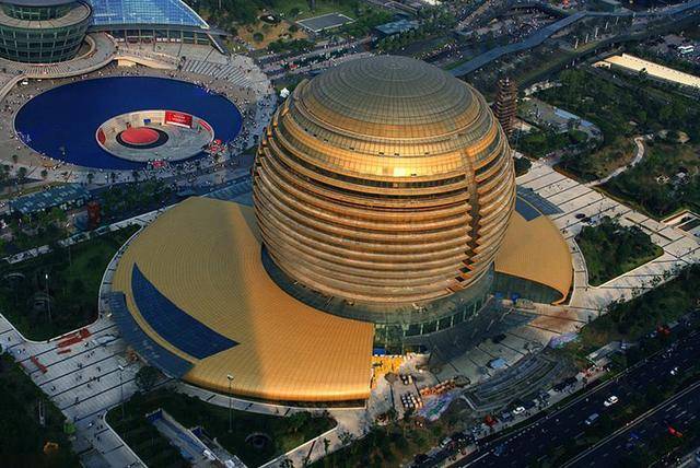 中国半球形建筑图片