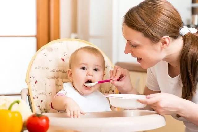 最全最实用的6-12月龄宝宝辅食食谱(经典收藏