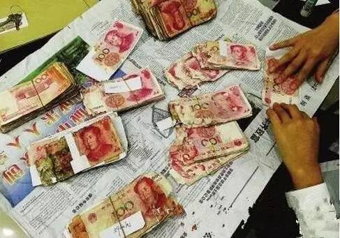 7万现金烂成钱渣,那么问题来了,钱放在哪里最安全?