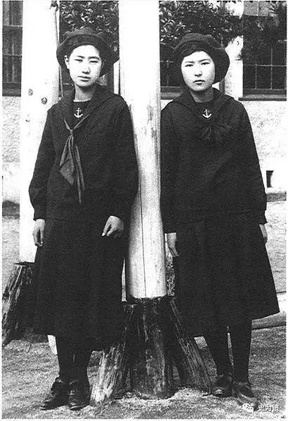 近百年来日本女学生制服老照片 现在的完全不能比 大正时期校服 丹若网