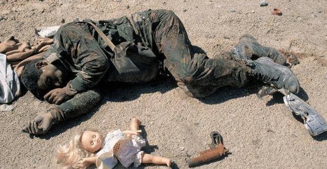 1991年的死亡高速上被炸死的伊拉克士兵