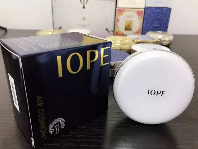 韩国四款超火气垫亲自使用后评测分享【iope 雪花秀赫拉呼吸】_手机搜狐网