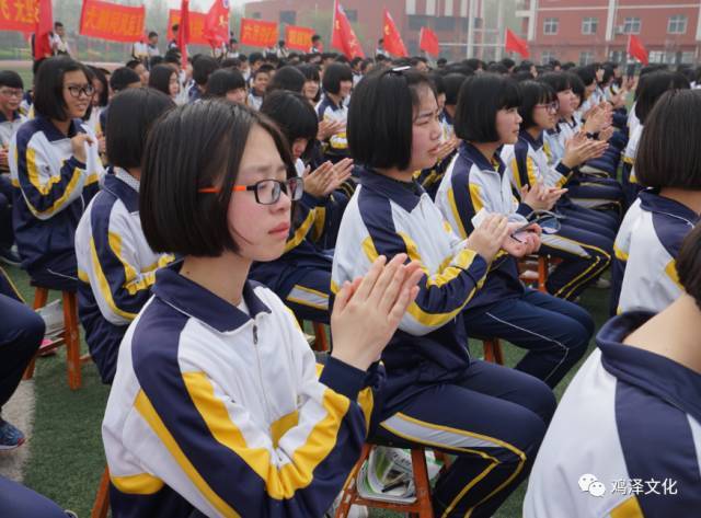 鸡泽毛遂中学学生打架图片