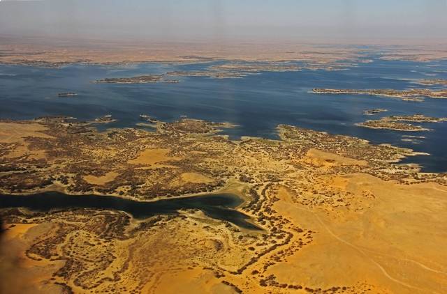 航拍埃及尼罗河,震撼的大地艺术 