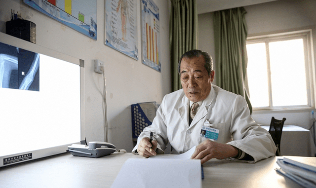 刘陕西教授创立五位一体疗法助血友病患者