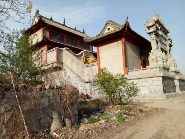 辉县苏村仿古建筑群图片