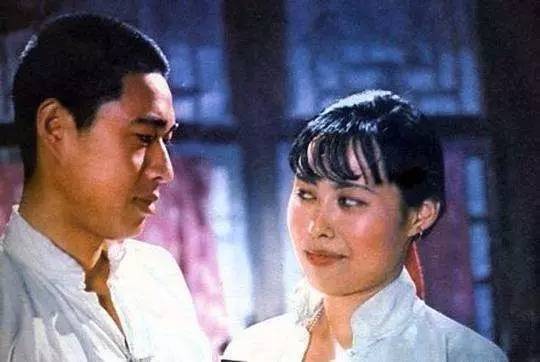 与斯琴高娃搭档,张丰毅在《 骆驼祥子 》中饰演祥子