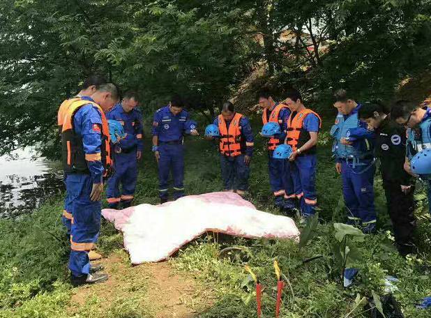 鳳崗打撈起兩具溺水死亡屍體,死因竟是