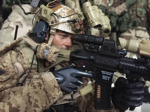 美国特种部队配枪图片