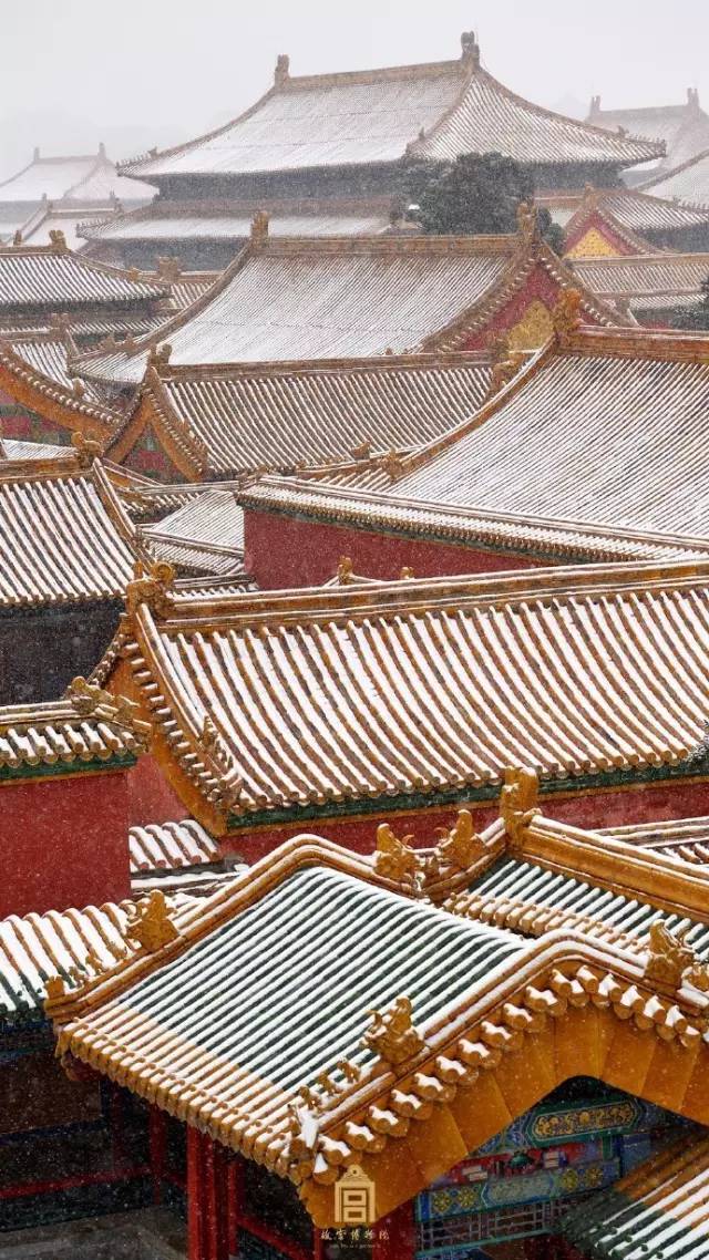故宫三大殿的屋顶样式图片