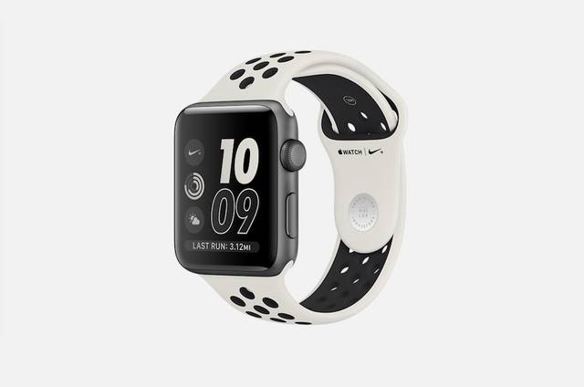 苹果与耐克推出Apple Watch Series 2 限量新品NikeLab_手机搜狐网