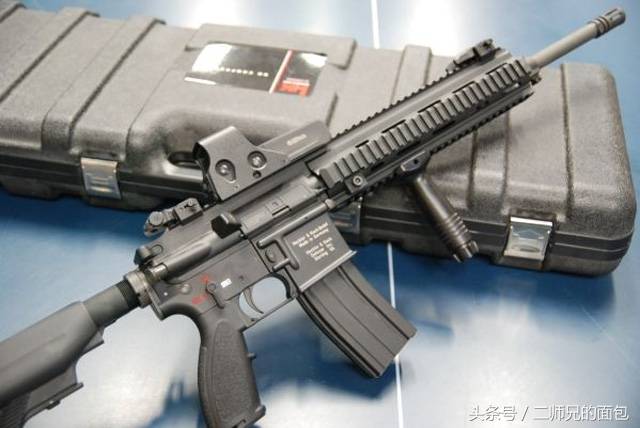 hk416,特种兵自费购买最多的步枪,可以在水下自由射击