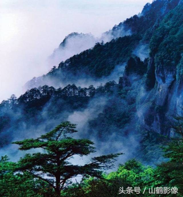 地勢陡峭,風景秀麗,素有