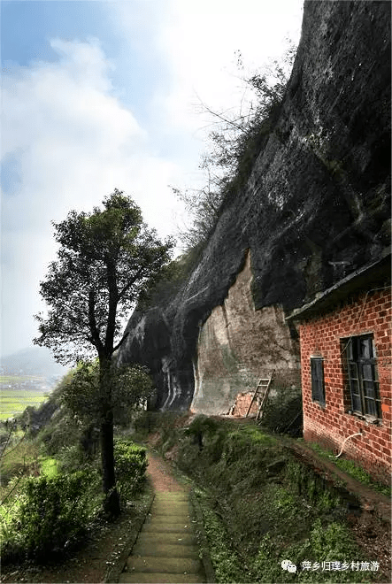 于都马脑寨风景区图片