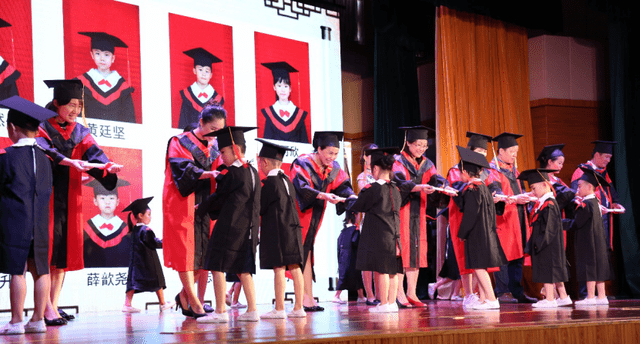 珠海市横琴中心幼儿园举办第二届(2017)毕业典