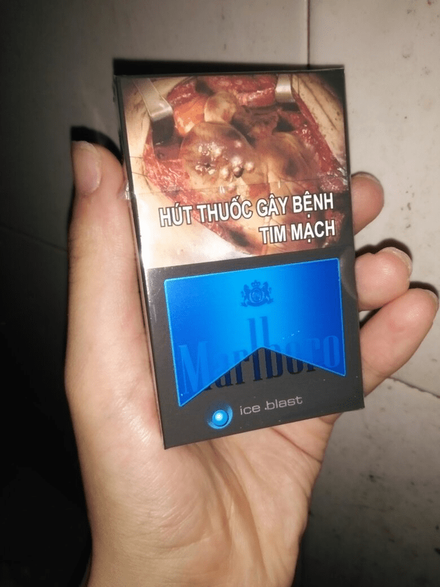 外国恐怖烟盒图片
