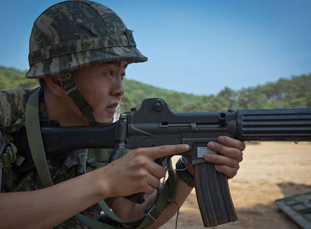 韩国制式步枪图片