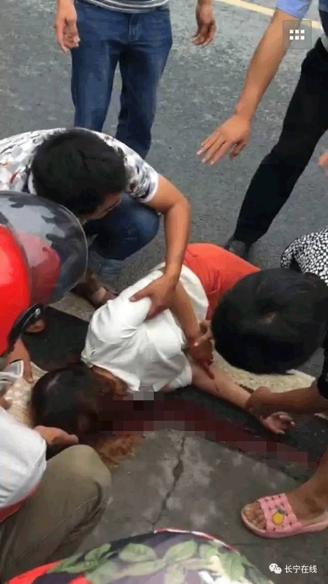 宜宾当街杀死女子图片