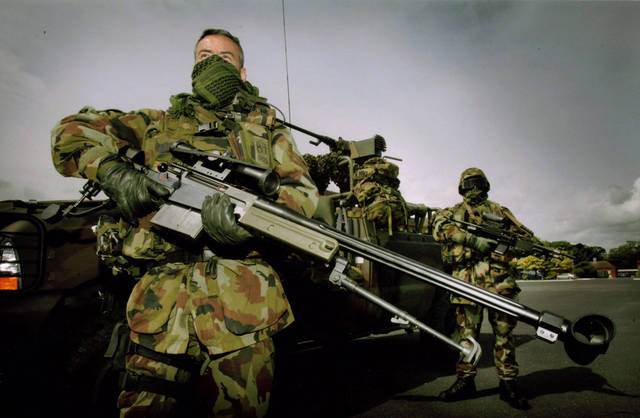 AIAW50狙击步枪图片