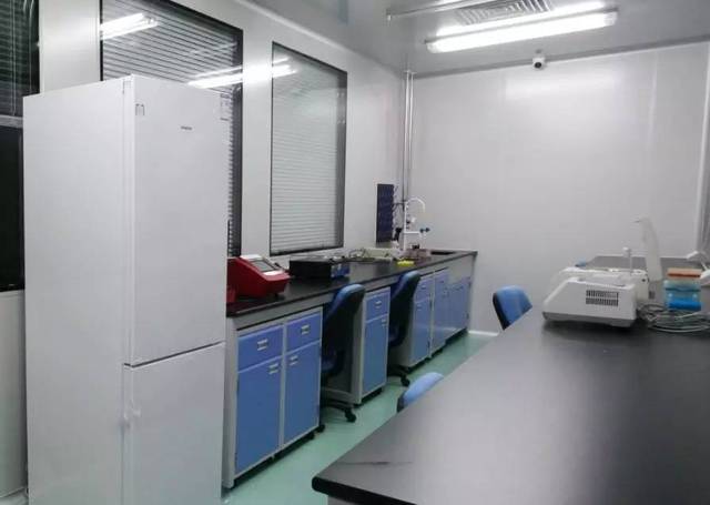 生物芯片实验室 功能区实验室 离心机室,试剂室,液氮室 精密仪器室,小